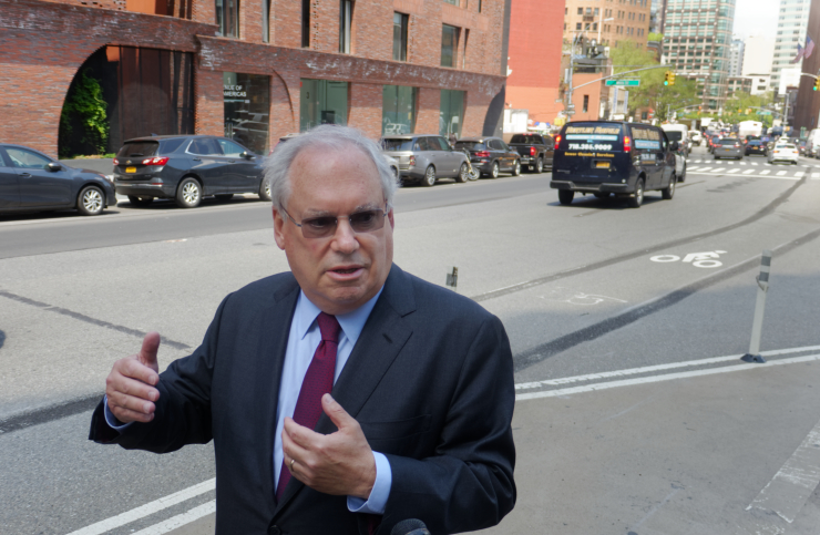 At Barnett Newman Triangle near Sixth Avenue and Franklin Street, Department of Transportation Commissioner Hank Gutman called attention to what the city was doing “in transforming the streets to make them safer and more amenable for public transit, for bicycles, for pedestrians, for all the alternatives to the use of the private automobile.” Photo: Carl Glassman/Tribeca Trib